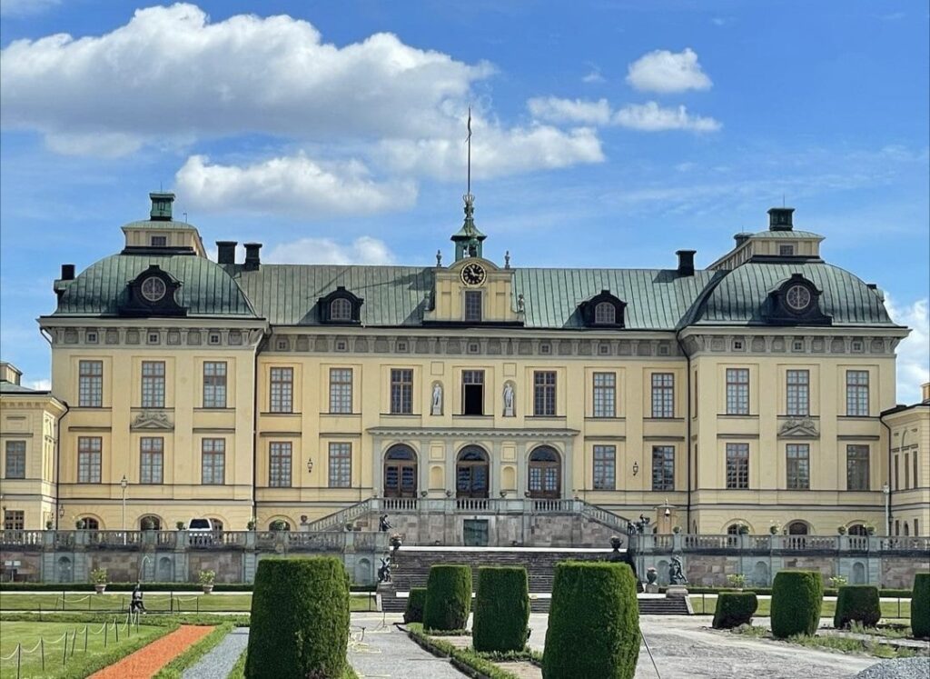 Drottiningholm Palace view 